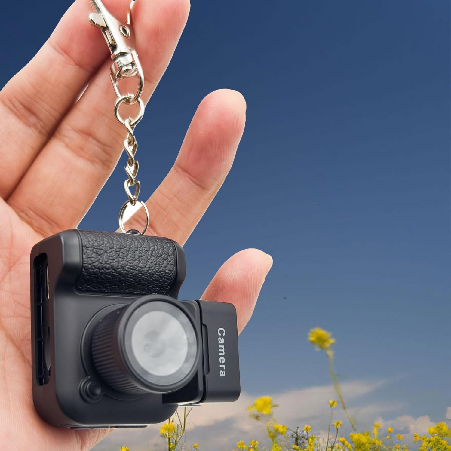 GOLD] Gen.2 Mini Retro Keychain Camera – Pocket-Sized Fun with