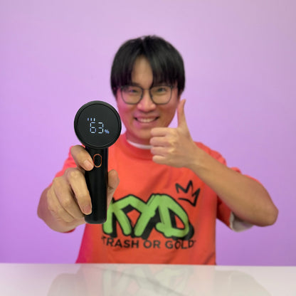 [GOLD] ReNewa – Rechargeable Fabric Shaver with LED Display