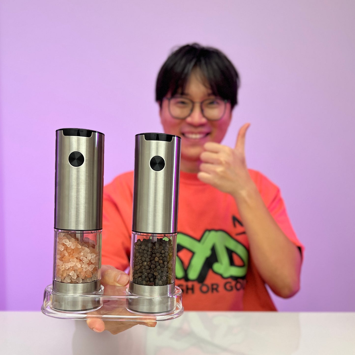 [GOLD] SeasonMate – Stainless Steel Electric Salt & Pepper Grinder Set (2 Grinders + Base)