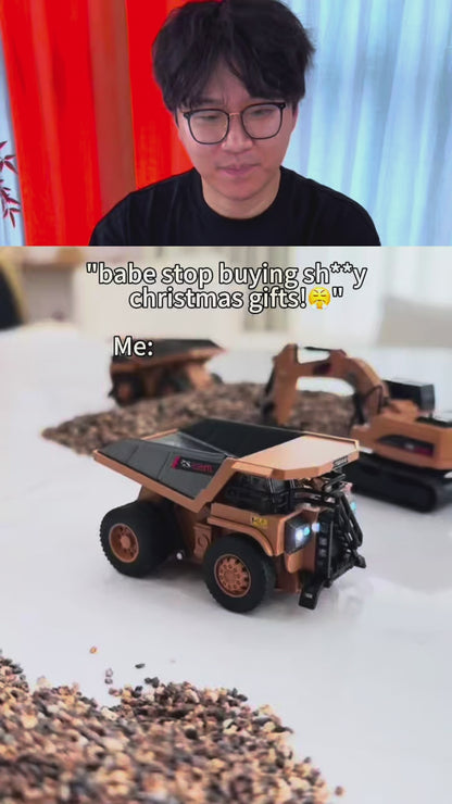 [GOLD] MicroCrew™ Mini RC Construction Series – Pocket Dump Truck, Excavator & Forklift Set